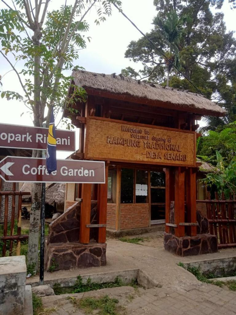 Pondok Mangga 马塔兰 外观 照片